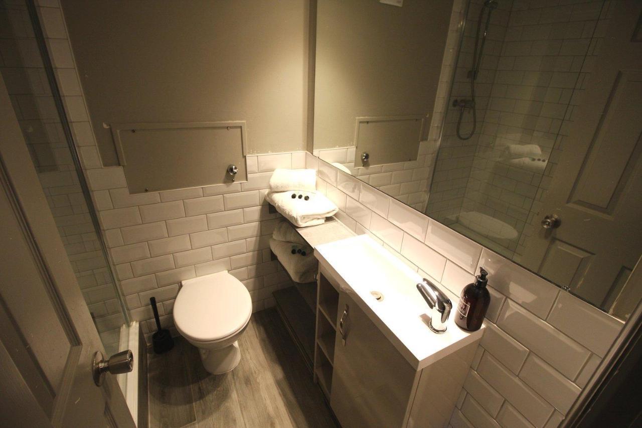 Priory Inn Tetbury Bagian luar foto