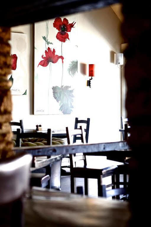 Priory Inn Tetbury Bagian luar foto